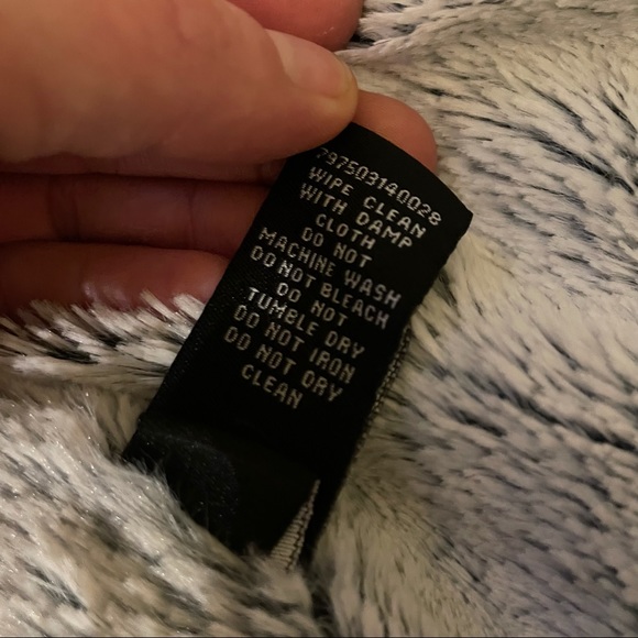 Faux leather moto riding jacket soft fur lining removable hood zip up pockets - Picture 6 of 8